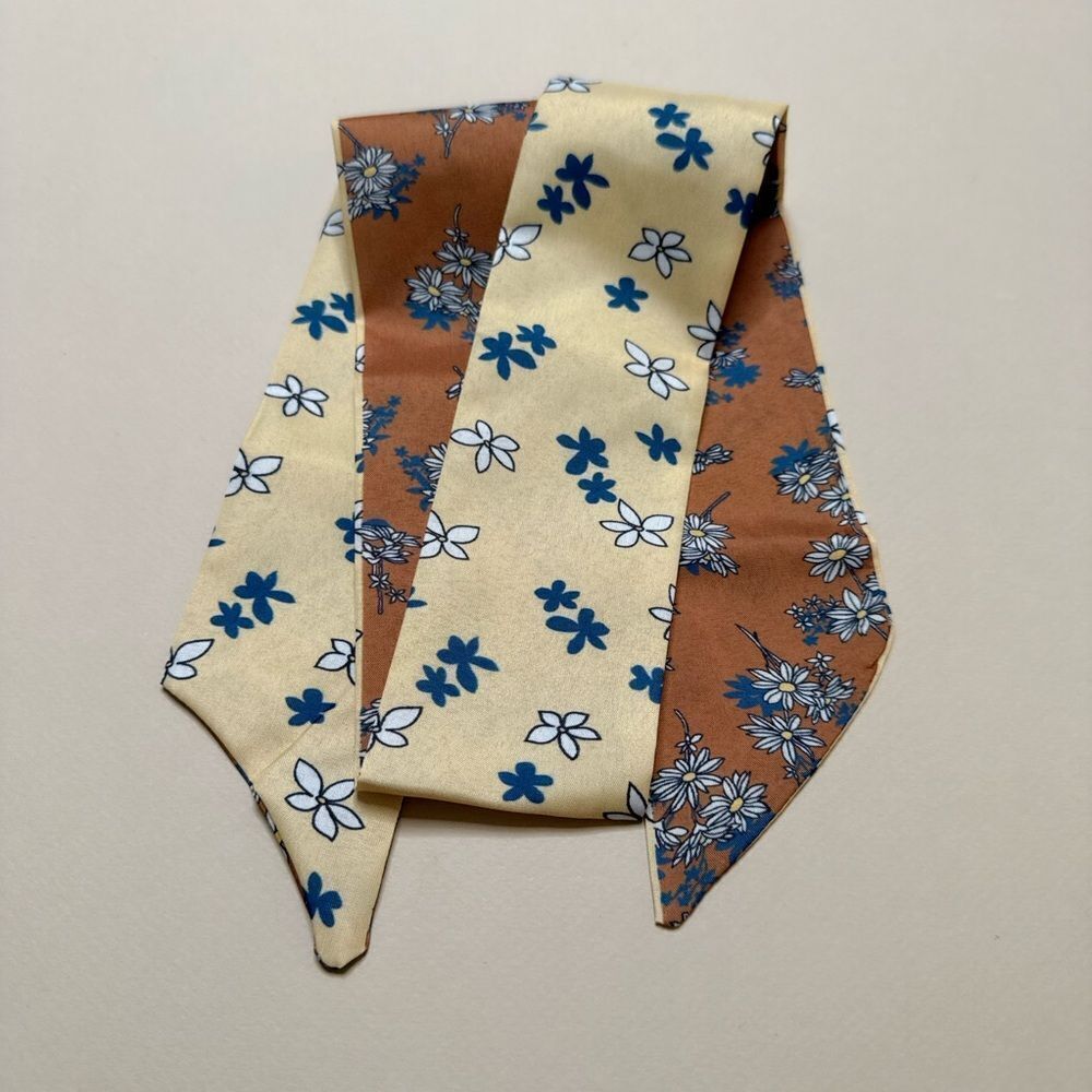 Floral scarf #1836 - Picture 3 of 4